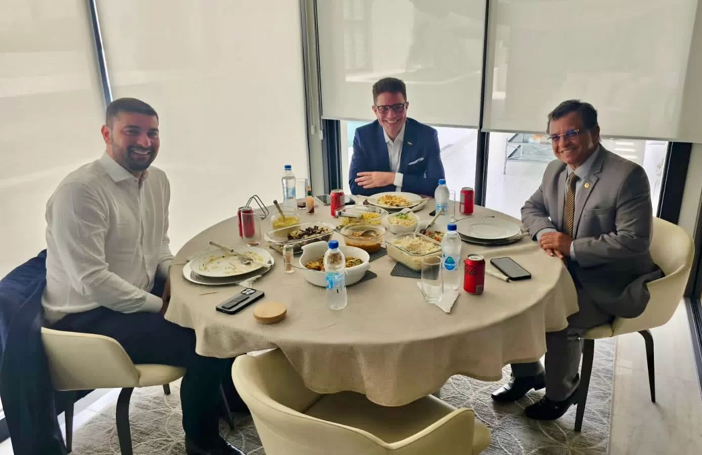 Em almoço, Gladson recebe Nicolau e Gonzaga para alinhamento de ações