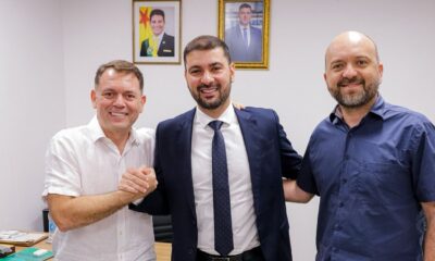 WhatsApp Image 2023-11-29 at 19.08.08 WhatsApp Image 2023-11-29 at 19.08.08