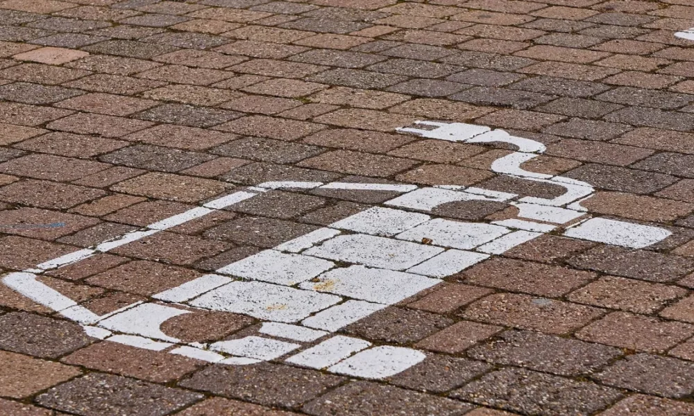 electric-mobility-4158594_1920