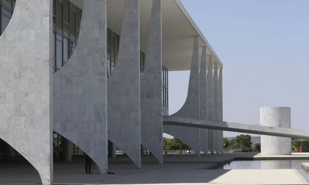 fachada_do_palacio_do_planalto_antcrz_abr_2709221136 fachada_do_palacio_do_planalto_antcrz_abr_2709221136
