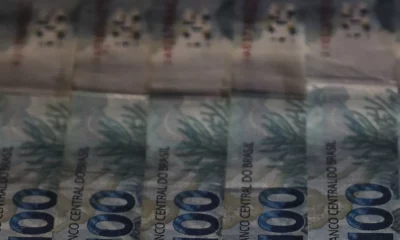 real_moedadinheiro_jfcrz_abr_1701220044_1 (1) real_moedadinheiro_jfcrz_abr_1701220044_1 (1)