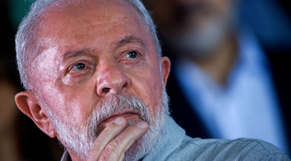 Lula sanciona Lei Nacional das Polícias Civis com vetos para aposentadoria integral
