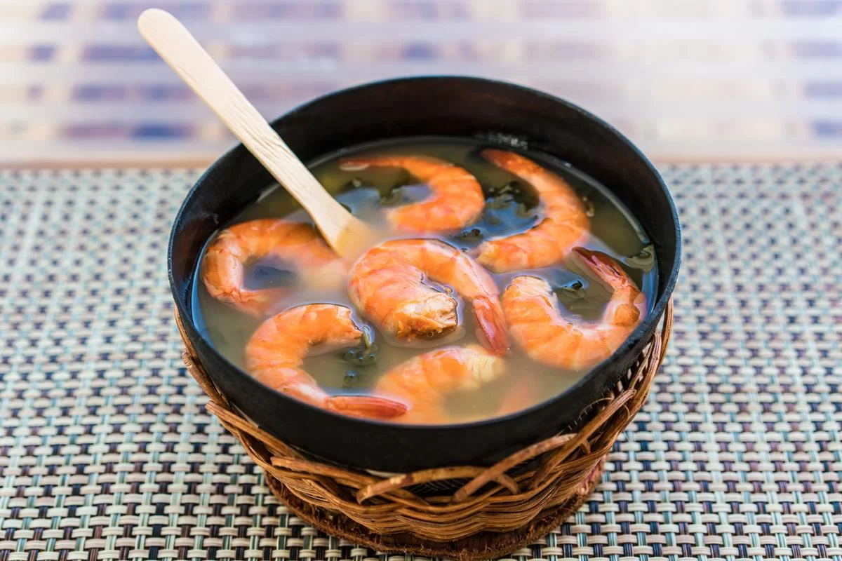 “Eu vou tomar um tacacá”: veja benefícios do caldo típico da região Norte do Brasil