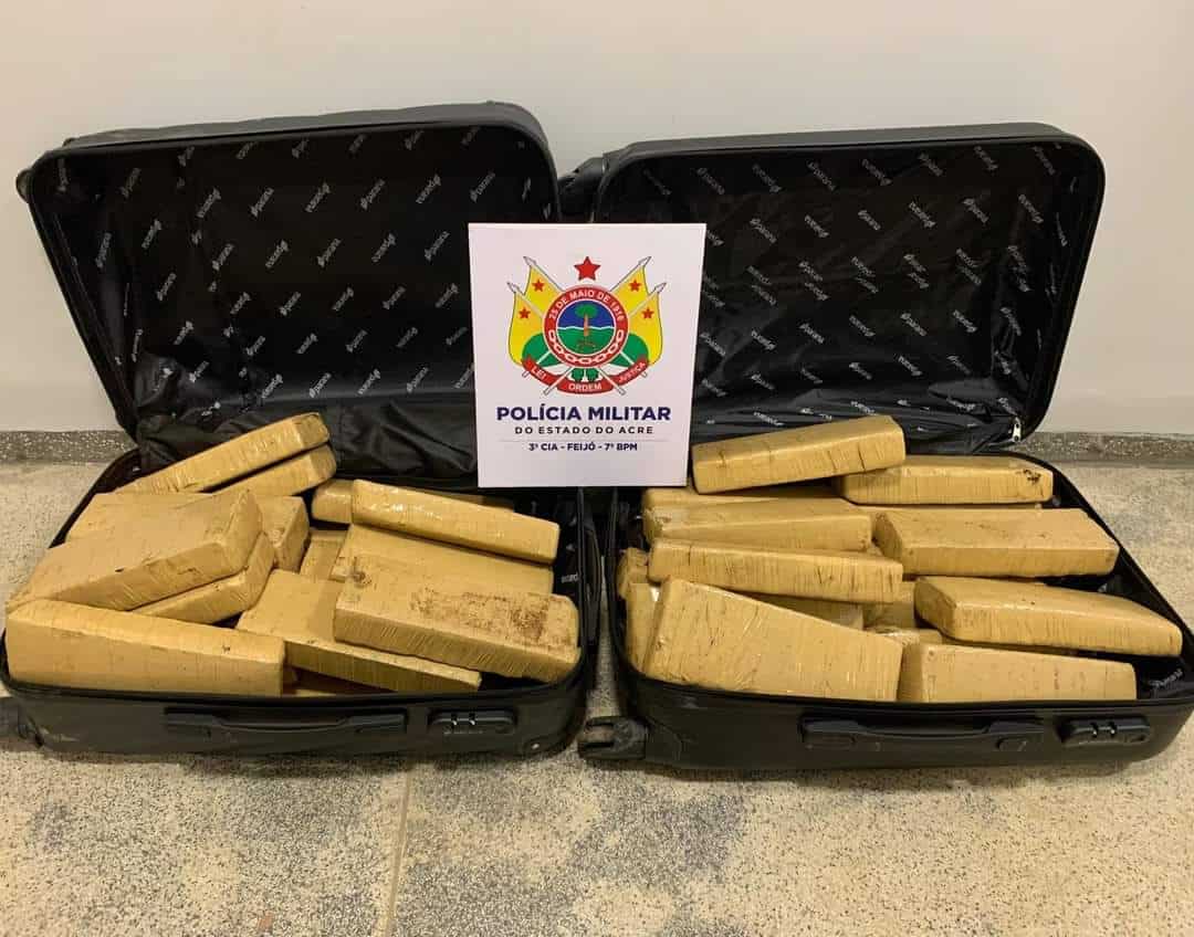 Polícia Militar apreende quase 24 quilos de entorpecentes   em Feijó