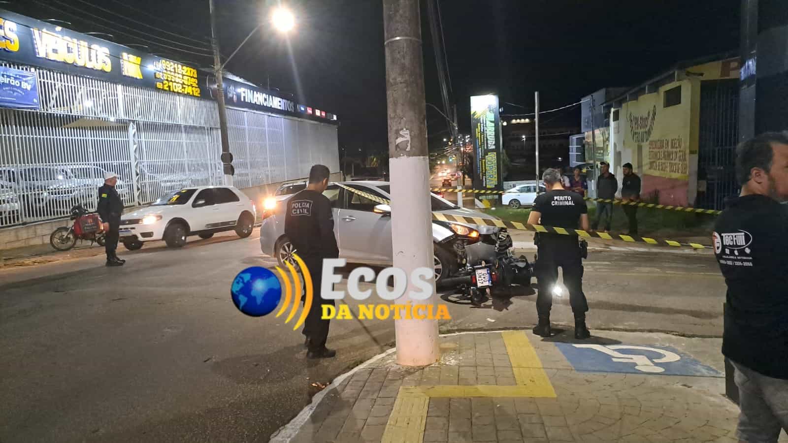 Motociclista sofre acidente, após veículo invadir preferencial no bairro Abraão Alab