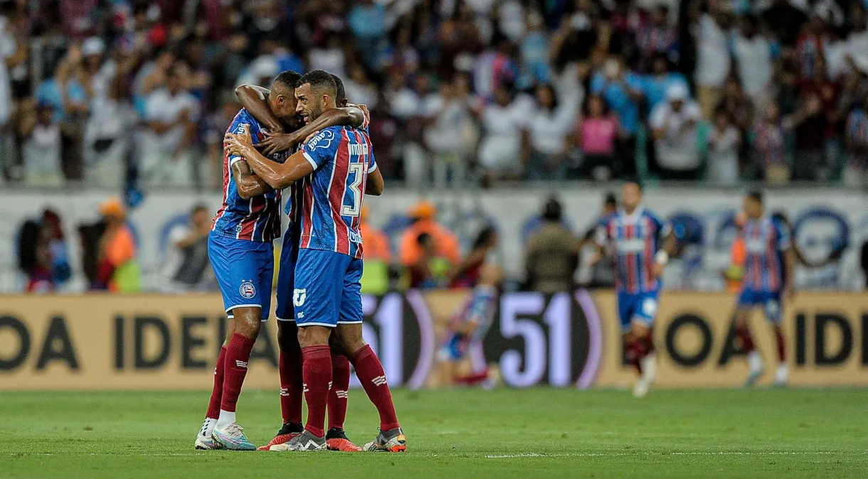Bahia goleia o Atlético-MG e confirma permanência no Brasileirão Série A
