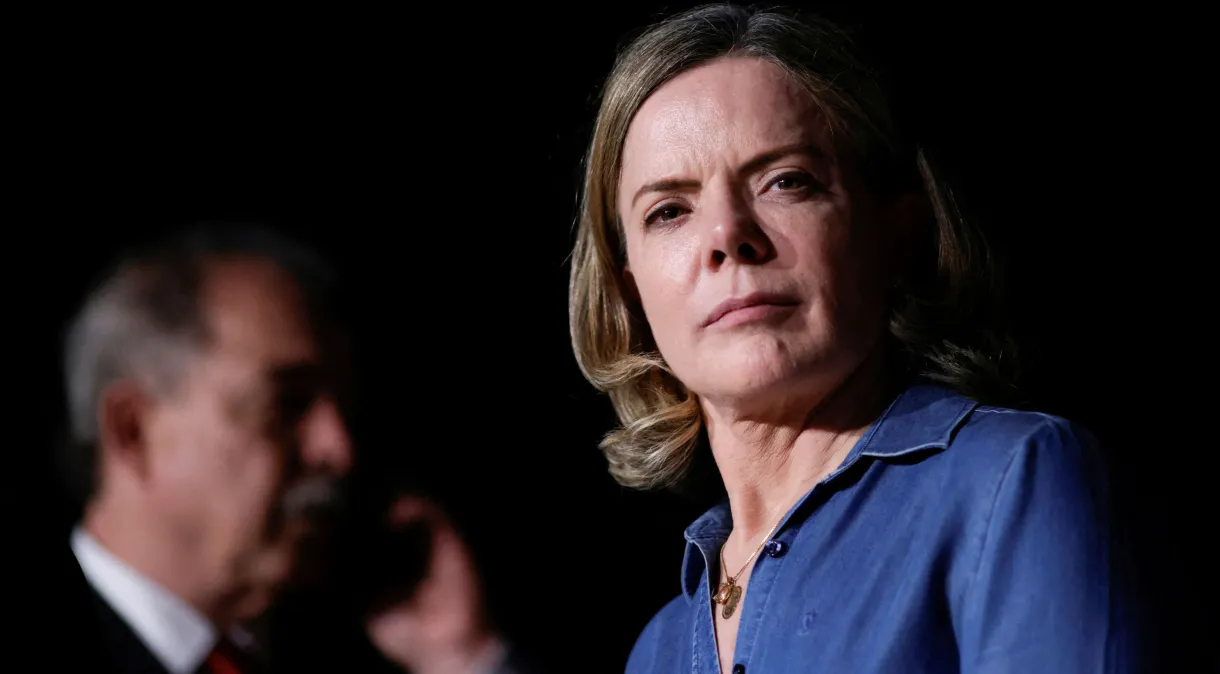 Gleisi Hoffmann à frente de algum ministério de Lula só depende dela, dizem fontes