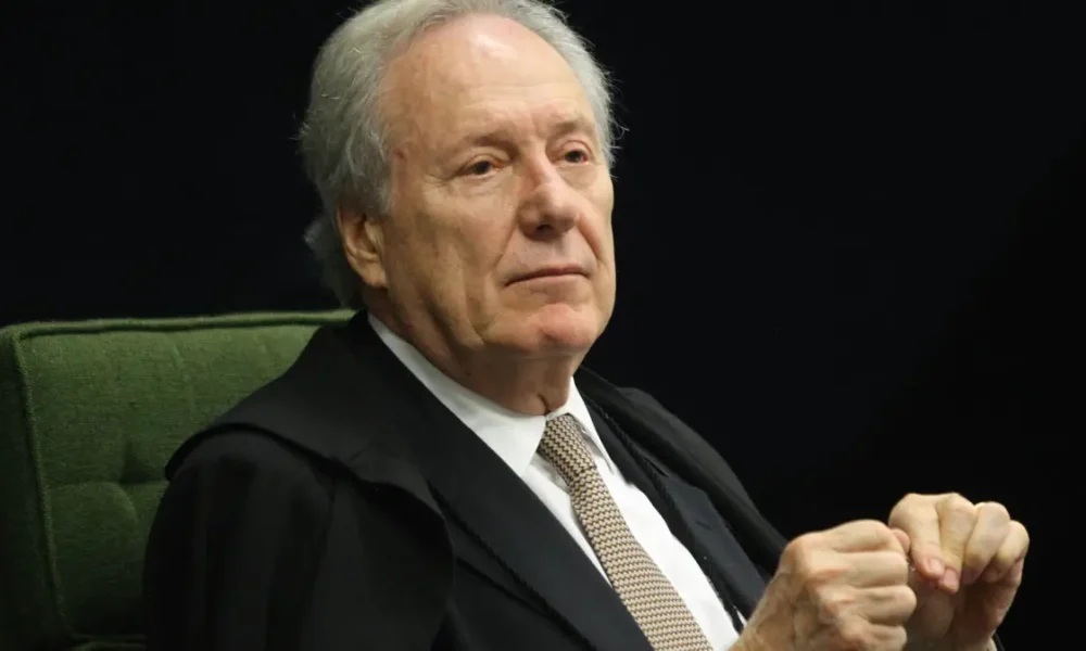 8230_9F7C1D19BA8FB6C4 8230_9F7C1D19BA8FB6C4