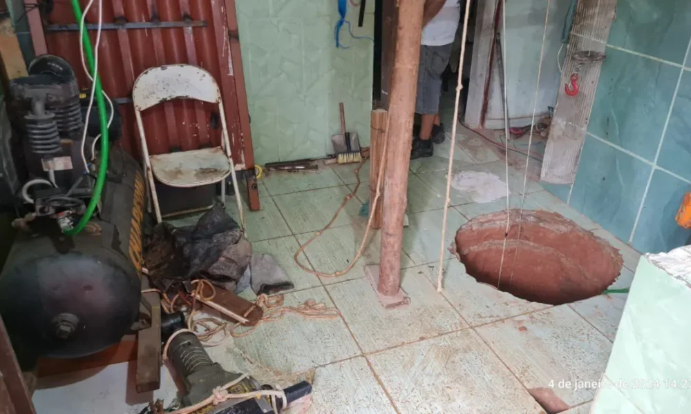 WhatsApp-Image-2024-01-05-at-10.18.36 WhatsApp-Image-2024-01-05-at-10.18.36