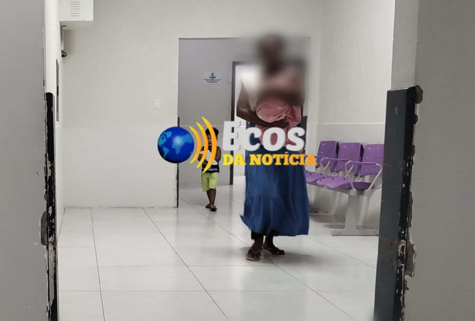 Bebê agredido pelo Pai recebe alta no Pronto-Socorro; mãe nega que filha morreu após falsa notícia