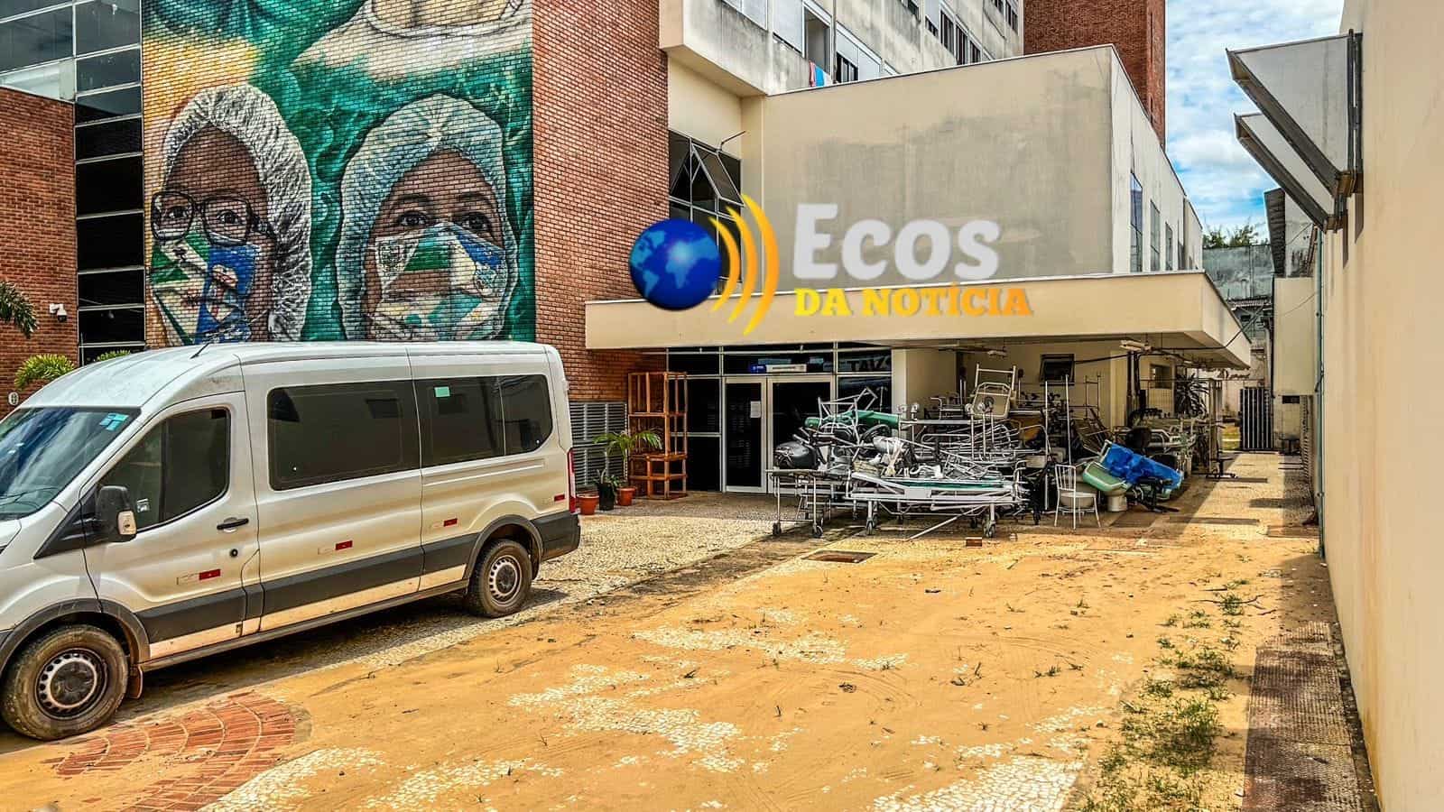 Equipamentos de saúde são expostos a sol e chuva no PS de Rio Branco