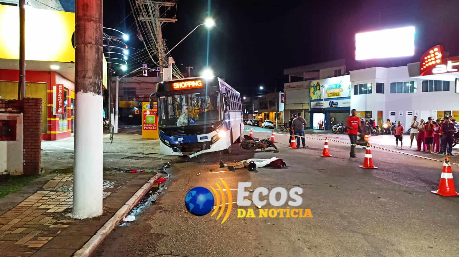 Colisão entre motocicleta e ônibus mata motociclista no Centro de Rio Branco
