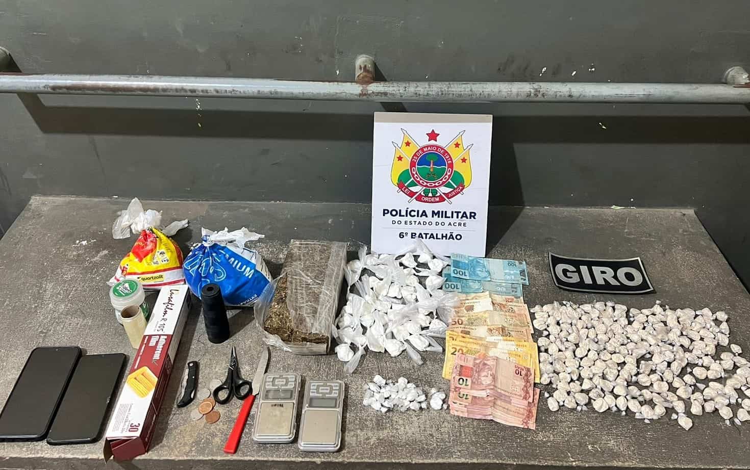 Polícia Militar prende dupla de traficantes em Cruzeiro do Sul