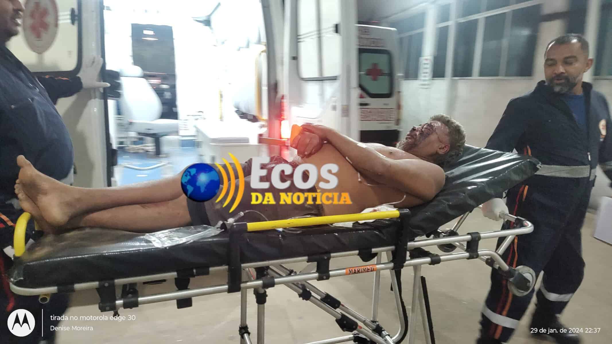 Homem é brutalmente agredido à golpes de ripa e pede socorro em igreja para escapar da morte