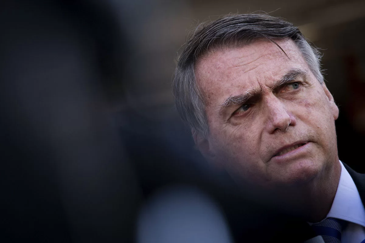Jair Bolsonaro divulga texto que pede impeachment de Lula por caso Choquei