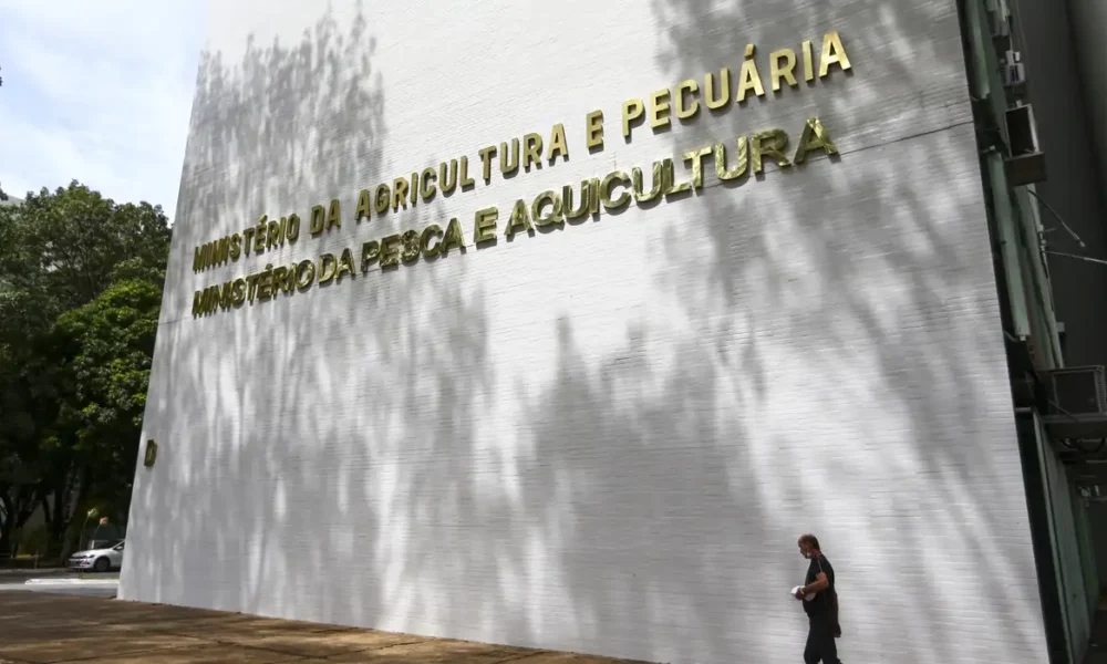 fachada-ministerio_mcamgo_abr_100420231818-4