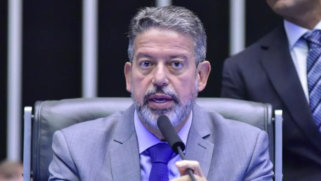 Lira cancela participação em evento que marca 1 ano dos atos golpistas em Brasília