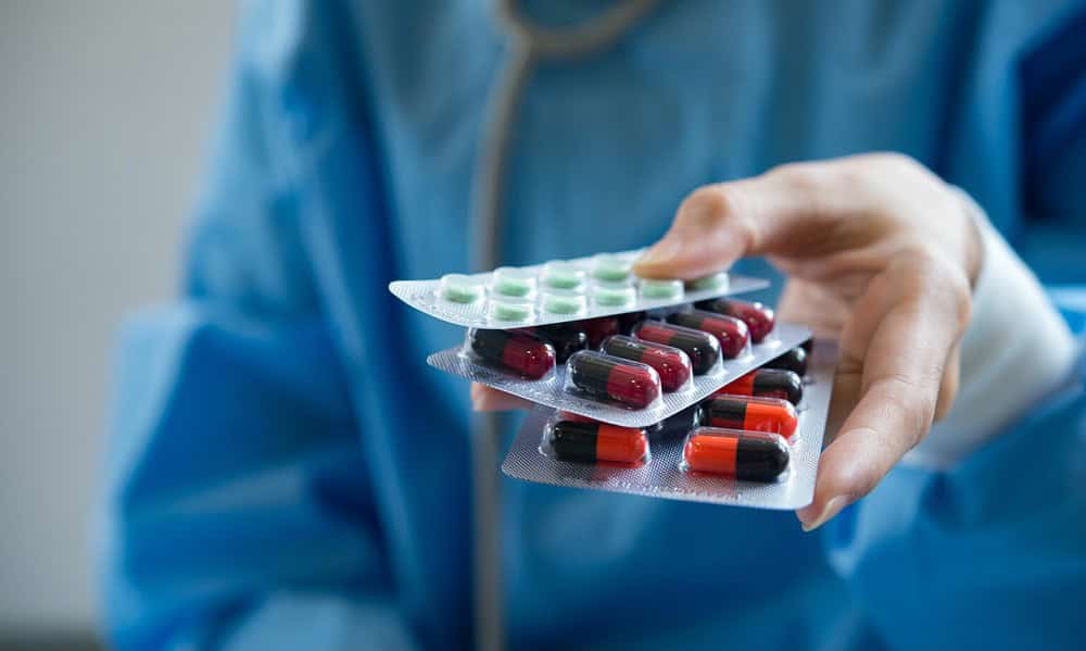 medico-lhe-dar-remedios_compressed-1536×1025 medico-lhe-dar-remedios_compressed-1536x1025