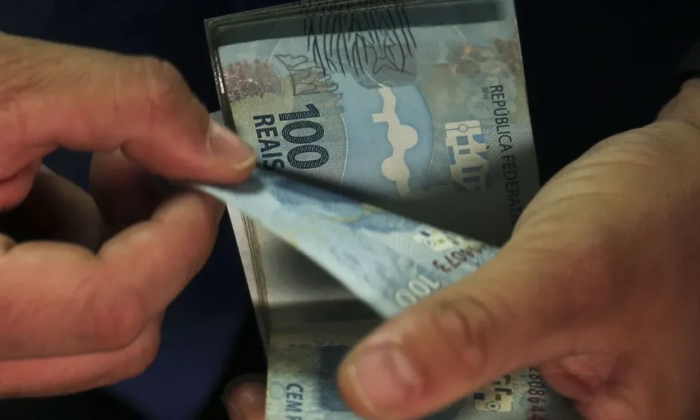 real_moedadinheiro_jfcrz_abr_1701220041_1 real_moedadinheiro_jfcrz_abr_1701220041_1