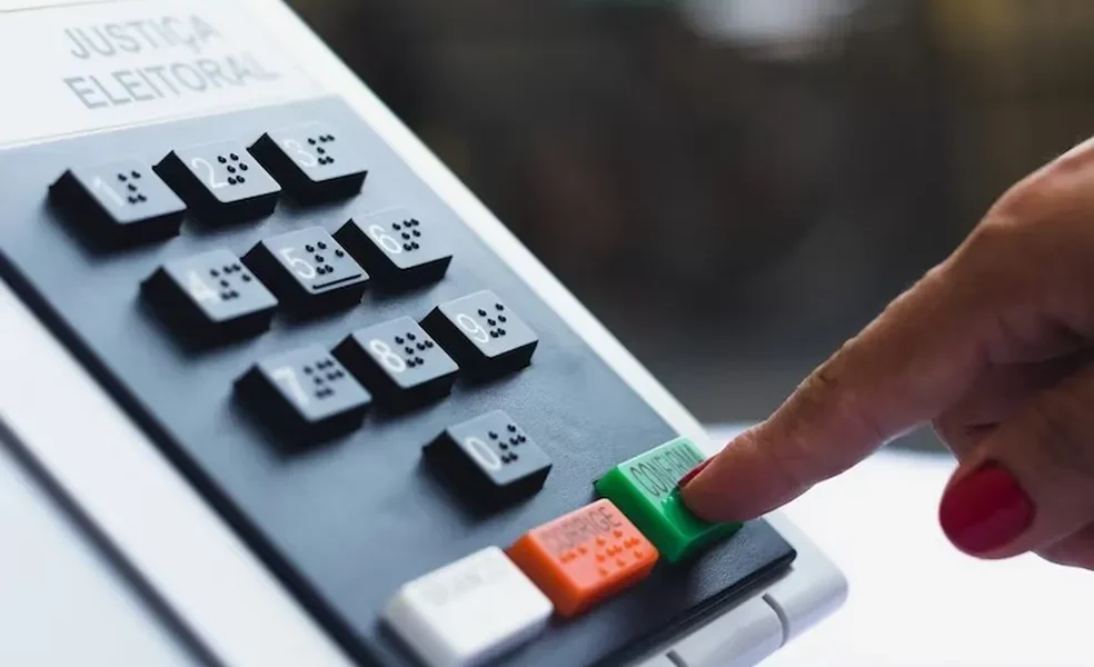 urna-eletronica urna-eletronica