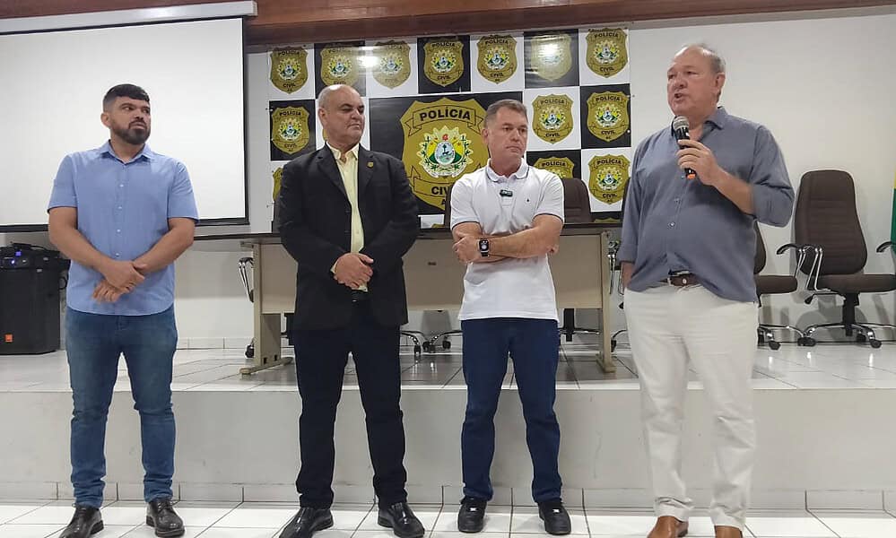 216f6148-4937-45f3-96d5-1638d7d7ce03 216f6148-4937-45f3-96d5-1638d7d7ce03