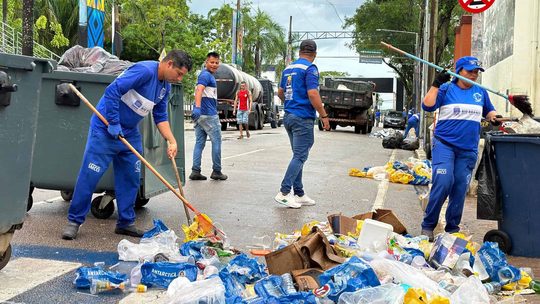 Prefeitura comemora ação de limpeza realizada durante as 5 noites de carnaval