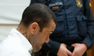 EuropaPress_5739315_El_exfutbolista_Dani_Alves_durante_un_juicio_en_la-e1707218364956 (1) EuropaPress_5739315_El_exfutbolista_Dani_Alves_durante_un_juicio_en_la-e1707218364956 (1)