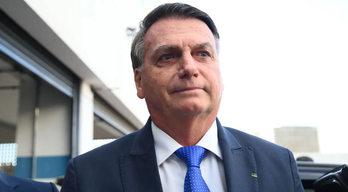 Bolsonaro e mais 22 investigados têm depoimento marcado para hoje na PF