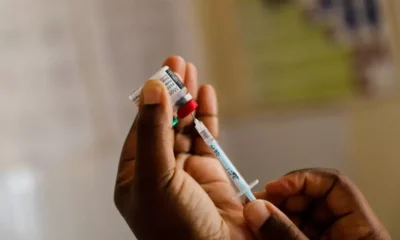 Vacina-Malaria-1000×600 Vacina-Malaria-1000x600