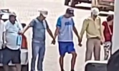 WhatsApp Image 2024-02-07 at 18.03.54 WhatsApp Image 2024-02-07 at 18.03.54