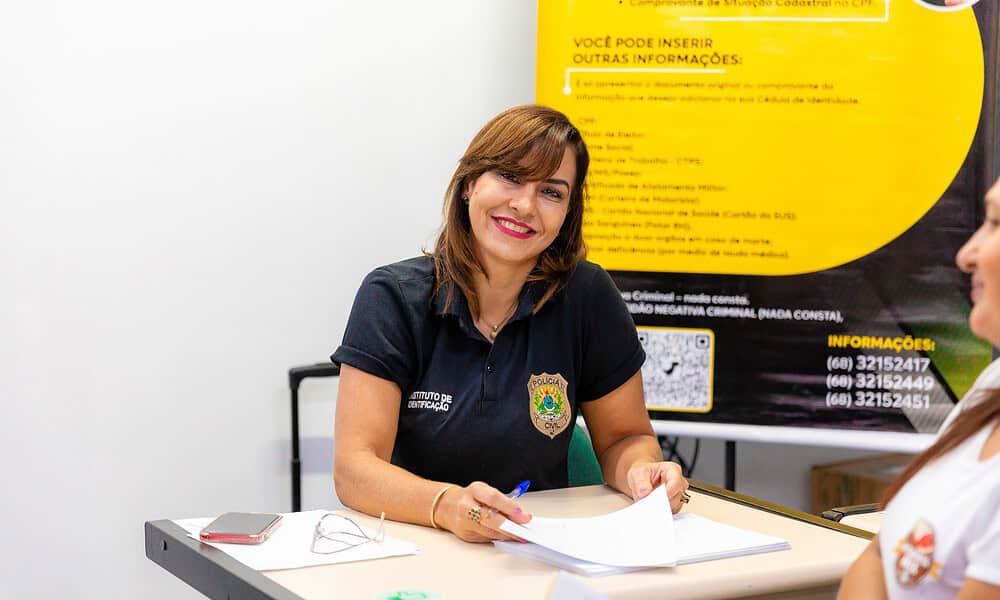 13f0a309-7a35-4eef-a36d-9ad77ec8cda3 13f0a309-7a35-4eef-a36d-9ad77ec8cda3