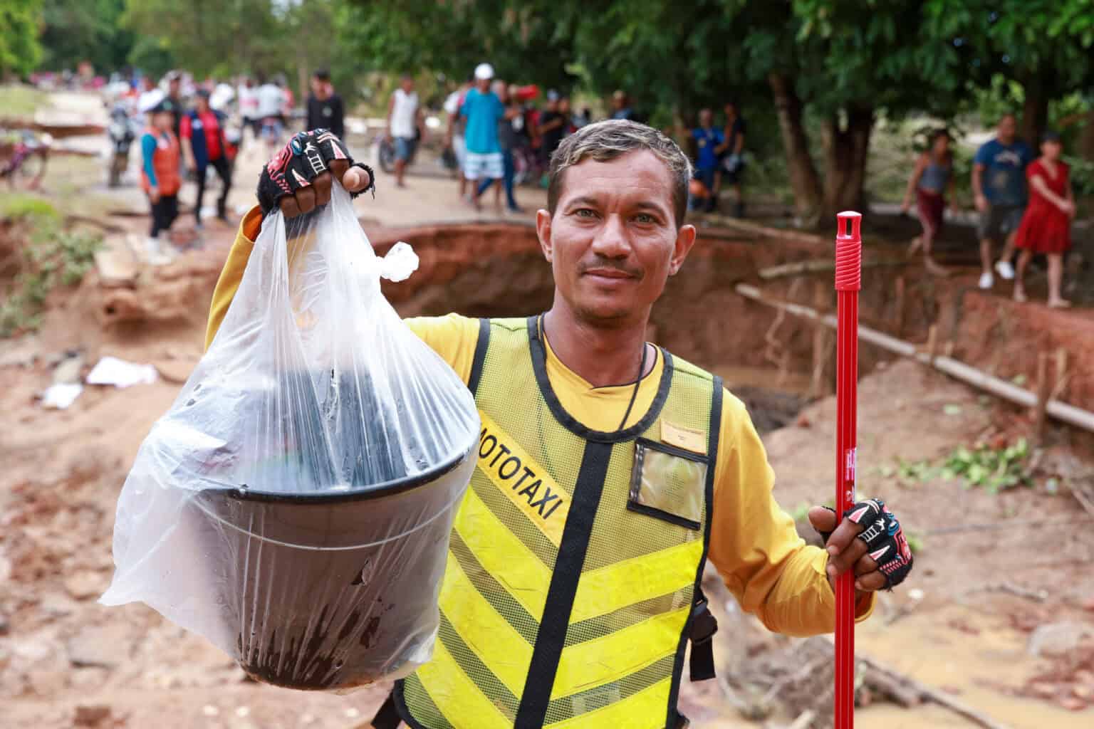 Governo entrega kits de limpeza aos municípios de Epitaciolândia e Brasileia