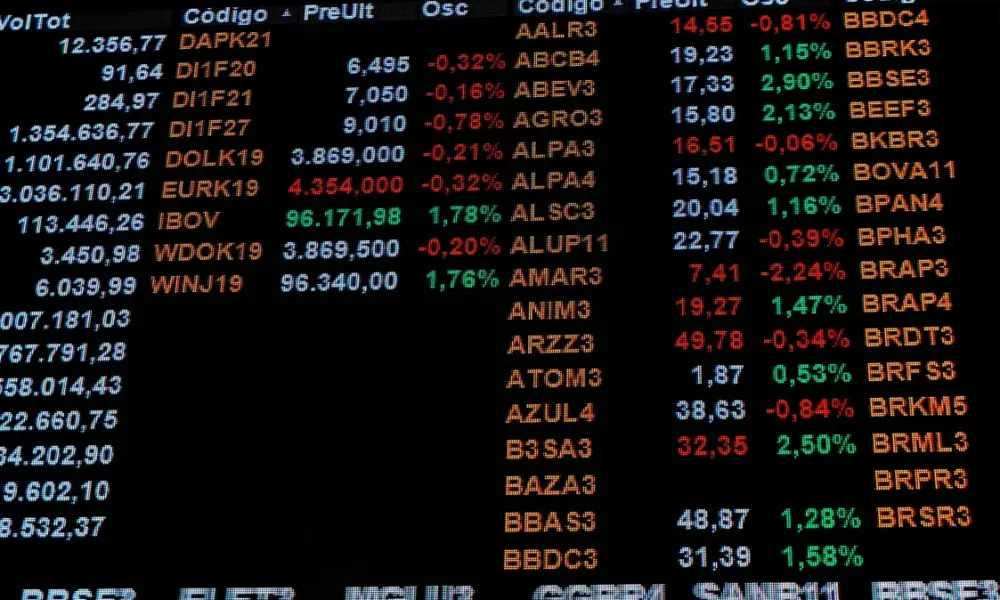 33431_CF20C16C8614BD29 Por volta das 10:15, o Ibovespa subia 0,05%, a 127.085,35 pontos
Foto: NurPhoto/Getty Images