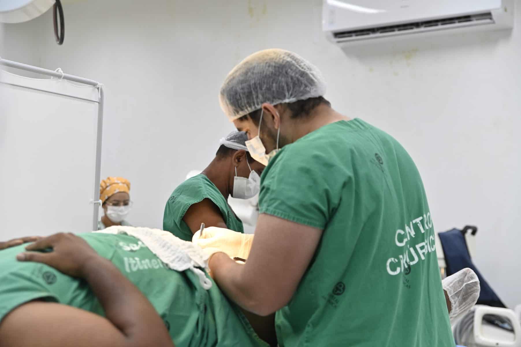 Pacientes são beneficiados com mutirão de cirurgias de vasectomia no Quinari
