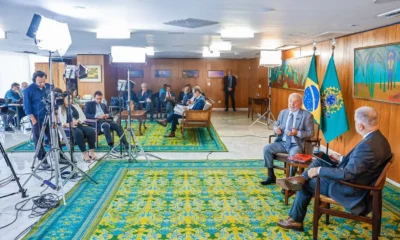 Lula-em-entrevista-no-palacio-do-Planalto Lula-em-entrevista-no-palacio-do-Planalto