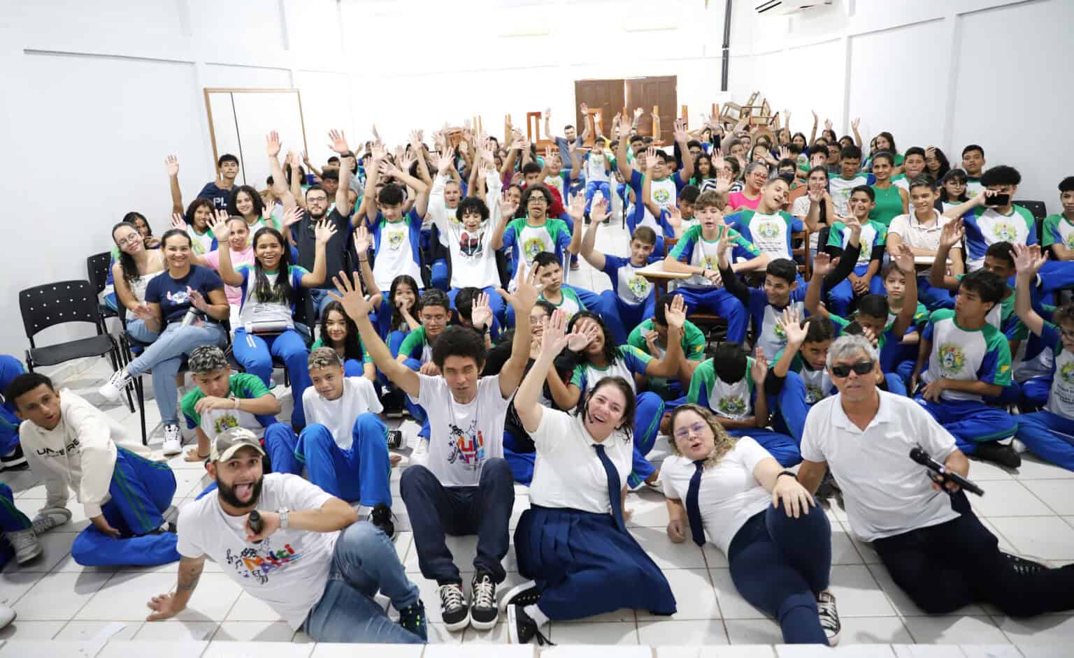 Educação leva espetáculos teatrais do Núcleo MultiArte a escolas estaduais do Acre