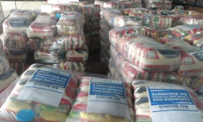 entrega-sacoloes-3 entrega-sacoloes-3