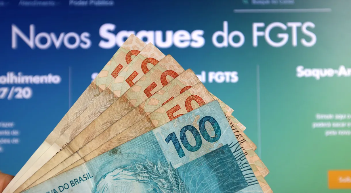 Pesquisa revela que maioria dos trabalhadores deseja liberdade para usar recursos do FGTS