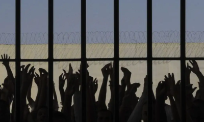 presos-em-penitenciaria Presos em penitenciária
Wilson Dias/Agência Brasil