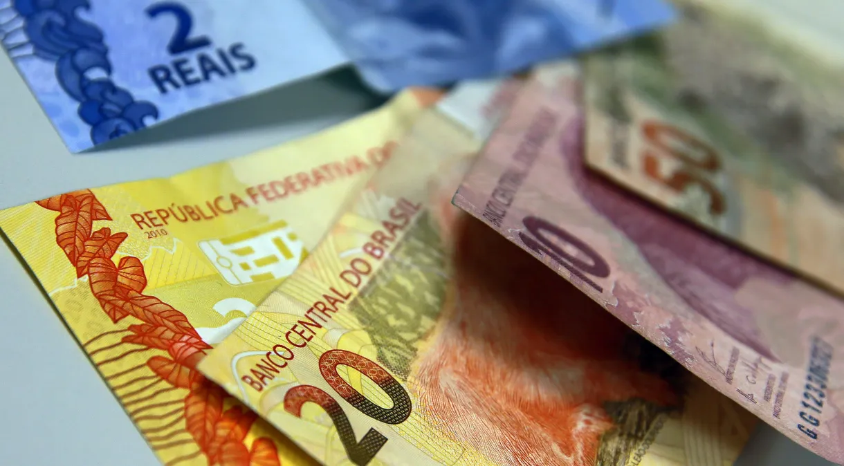 Dinheiro esquecido: brasileiros ainda têm R$ 8 bilhões para sacar no sistema do BC