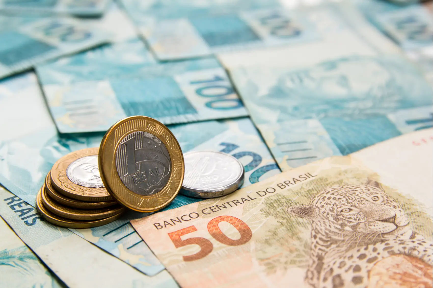 Mercado vê risco sobre FIDCs, CRIs e CRAs em nova versão de PL das Falências; entenda