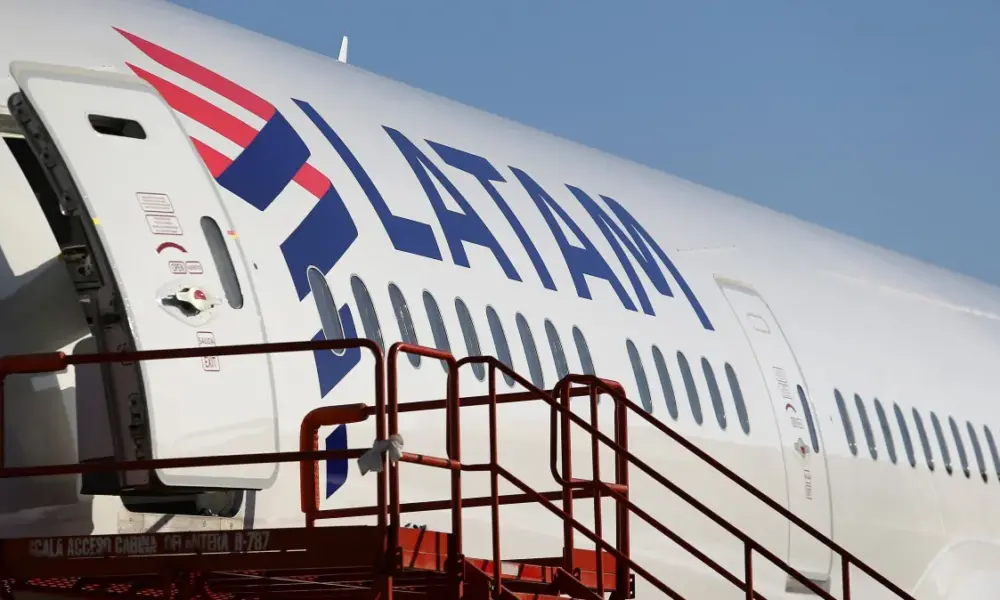 tagreuters.com2023binary_LYNXMPEJBD0WZ-FILEDIMAGE A Latam registrou alta de 8% na operação no território nacional em 2023 na comparação com 2022
30/03/2017 - REUTERS/Ivan Alvarado