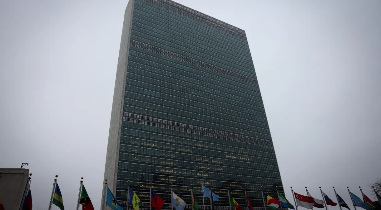 ONU adota primeira resolução global sobre inteligência artificial para proteção de dados