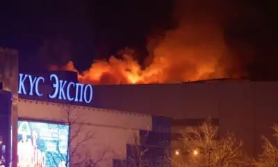 tagreuters.com2024binary_LYNXNPEK2L0SL-FILEDIMAGE-e1711136581130 Casa de shows em chamas após tiroteio, nos arredores de Moscou, Rússia
22/03/2024REUTERS/Maxim Shemetov