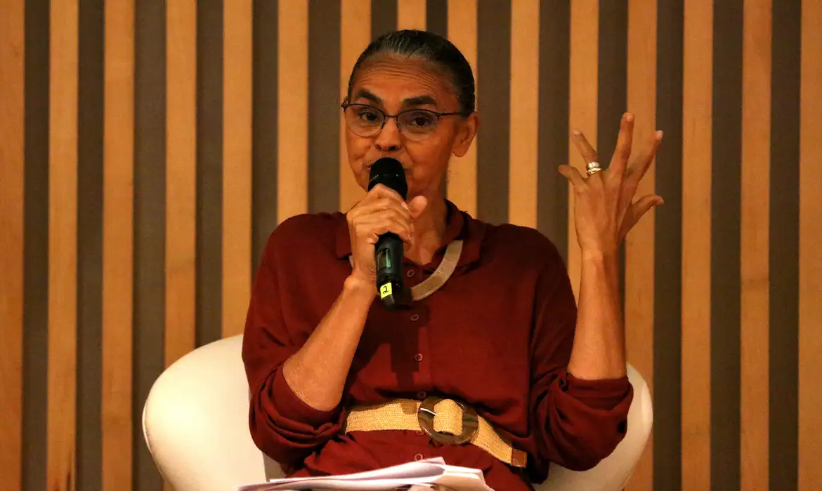 Países que causaram mais impactos devem compensar mais, diz Marina Silva