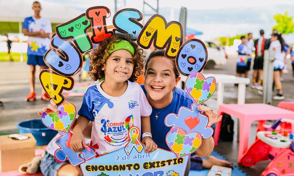 Corrida-Azul-Clemerson-RIbeiro-64-1536×1023 No quadrilhódromo da Arena da Floresta, em Rio Branco, diversas instituições se uniram em prol do da inclusão das pessoas autistas. Foto: Clemerson Ribeiro/Anac