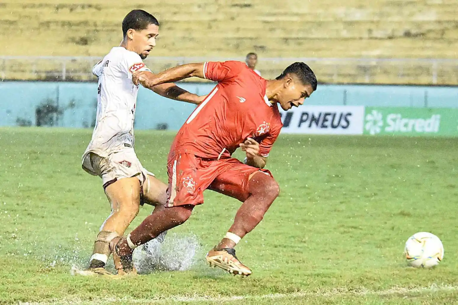 Nos acréscimos, Rio Branco arranca empate no Clássico