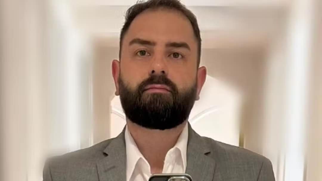 Justiça determina que filho de Lula saia de casa e não se aproxime da ex-mulher