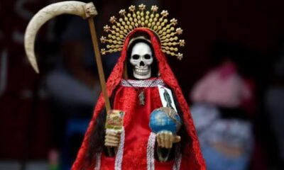 Existem grupos criminosos no México que cultuam a Santa Morte — Foto: Getty Images