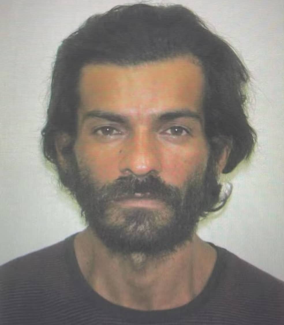 IML busca parentes de homem que morreu carbonizado após tentar atear fogo à própria casa no Acre